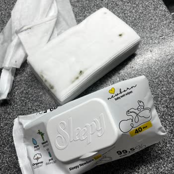 Yenidoğan İçin Satılan Islak Mendillerde Küf Sorunu