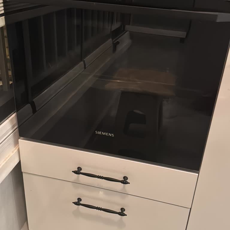 Siemens Fırınının Üstü Yanıyor Altı Pişmiyor Engelli Müşteriye Saygısızlık Ve Ücret İadesi Talebi