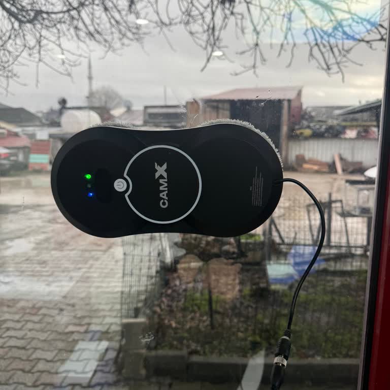 Trendyol Cam Silme Robotu Yapışmıyor Ve Sürekli Düşüyor İade Talebi