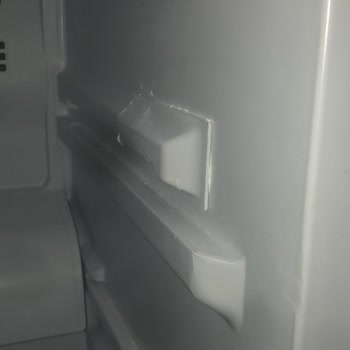 Dondurucu Çatlakta Yama Görünümü Ve Servisin Sessizliği