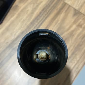 Küflü Blender Başlığı İçin Sağlık Endişesi Ve Değişim Talebi