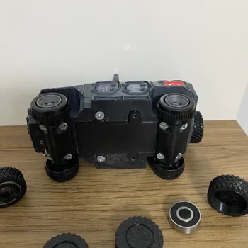 Dayanıksız Tekerlekler Ve Çıkan Vidalar Çocuk Güvenliğini Tehdit Ediyor