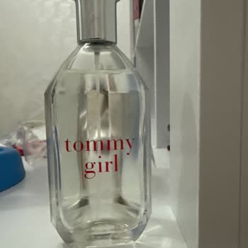 Gratis’ten Tommy Girl Parfümünün Orijinalliği Şüpheli, İade Talep Ediliyor