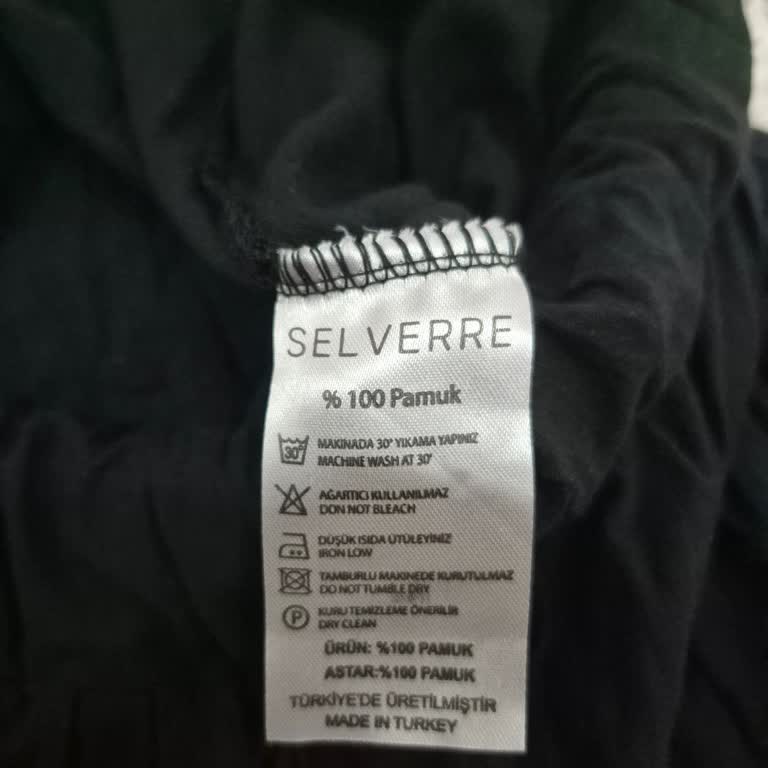 Etiketinde Makine Yıkama Belirtmesine Rağmen Kısalan Etek Ve Çelişkili İade Politikası