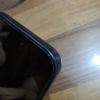 Media Markt'tan Aldığım İPhone 17 Pro Max'ta Kasa Bükülmesi Ve Kronik Sorun İddiası