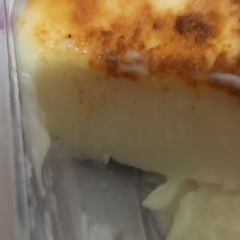 Kazandibi Ürününde Beyaz Kıl Görüldü Hijyen Ve Gıda Güvenliği Endişesi