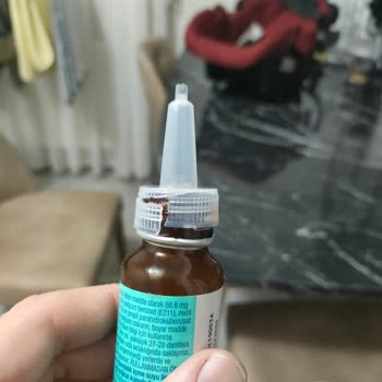 Kırılma Tehlikesi Olan Plastik Kapak Nedeniyle Dozaj Belirsizliği