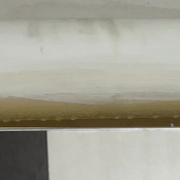 Altındağ Zabıta’nın İlgisizliği Nedeniyle Yağmur Borusu Sızıntısı Ve Sürekli Mağduriyet