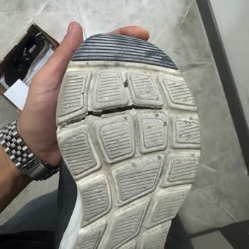 Skechers Erkek Ayakkabısında Taban Açılma Ve Yırtılma, Değişim Talebi