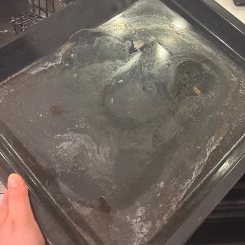 Bosch Ankastre Setinde İlk Kullanımda Tepsi Yanması Ve Ocak Gözlerinin Hızlı Kararması