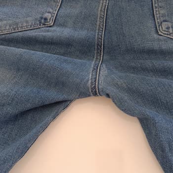 Mavi Pantolonların Kısa Sürede Aşınması Ve Renk Atması