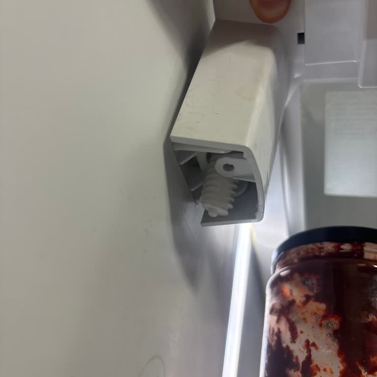 Arçelik Buzdolabında Sensörlü Raf Mekanizması Çıktı Kullanılamıyor