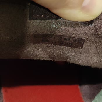 Camper Ayakkabısının Yan Tarafından Yırtılması Ve Garanti Kapsamında Değişim Talebi