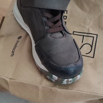 Vicco Çocuk Botunda Burun Açılması Ve Mağazanın Fotoğrafla Müşteri Hatası İddiası