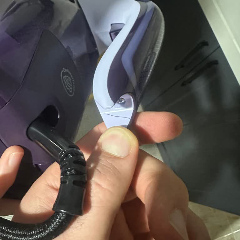 Kırık Ütü İadesi Onaylanmadı Ve Ücret Geri Ödeme Bekliyor