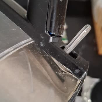 Garanti Kapsamındaki Cam Çay Makinesinin Tamir Edilememesi Ve Düşük Kaliteli Değişim Teklifi