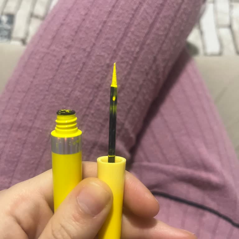 Kuru Ve Bozuk Eyeliner İçin Açılmış Paket Nedeniyle İade Reddi Haksız