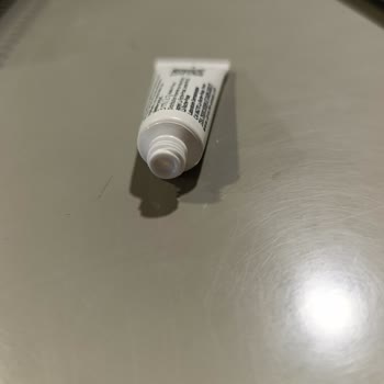 Boş Gelen La Roche Posay Effaclar Duo+m Ürünü İçin Ücretsiz Yeniden Gönderim Talebi