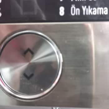 Ek