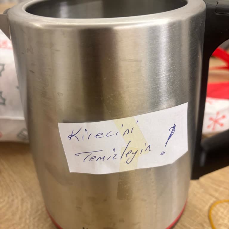 Karaca Homend Royaltea 1708h Çay Makinesinde Servis Sorunu Ve Ücret İadesi Talebi