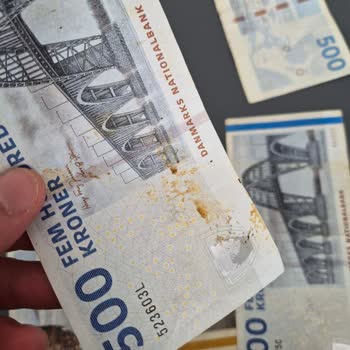 Kuveyt Türk Firuzköy Şubesinde Hasarlı Danimarka Kronları İade Reddi