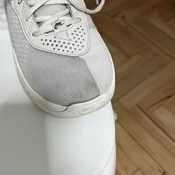 Nike Air Zoom Basketbol Ayakkabısının Ön Kısmı Açıldı, Kullanıcı Hatası Reddi Ve İade Talebi