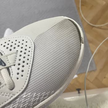 Nike Air Zoom Basketbol Ayakkabısının Ön Kısmı Açıldı, Kullanıcı Hatası Reddi Ve İade Talebi