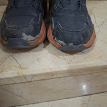 Garanti Süresi Dolmadan Ayakkabı Ayrıldı, Üretim Hatası Reddedildi