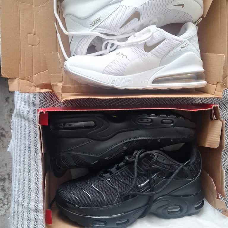 Instagram’dan Aldığım Ayakkabılar Görsellerle Uyuşmuyor Ve İade Talebime Cevap Gelmedi