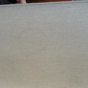 Zorla Ek Ücret İsteyen Ve Hasarlı Mobilyalar Bırakan Taşıma Şirketi