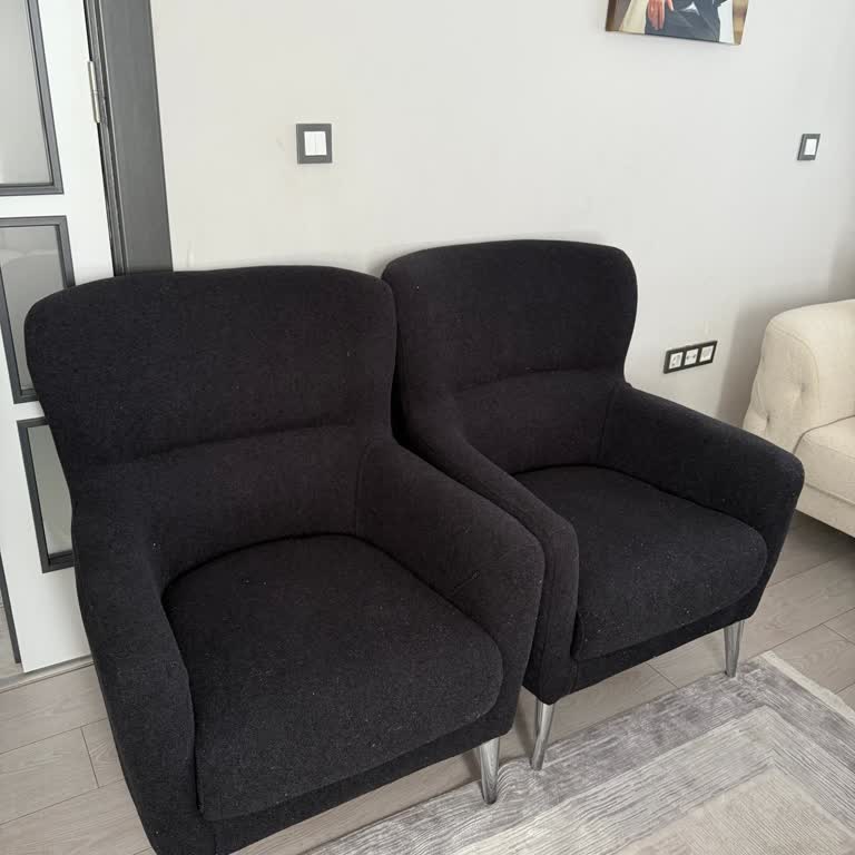 İstikbal Mağazasında Tüylenen Koltuk Ve Cevapsız Servis