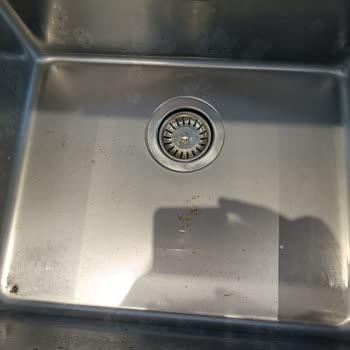 Paslanmaz Olması Gereken Evye Paslı Geldi, Garanti Değişim Talebi