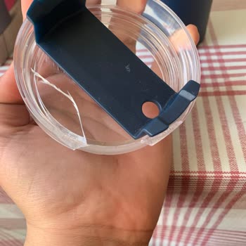 Kırılan Kiwi Termos Kapağı İçin Yedek Parça Talebi