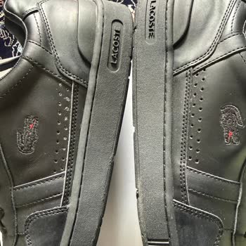 Lacoste’dan Gelen Teşhir Ve Lekeli Ürünler İçin Çözüm Yok