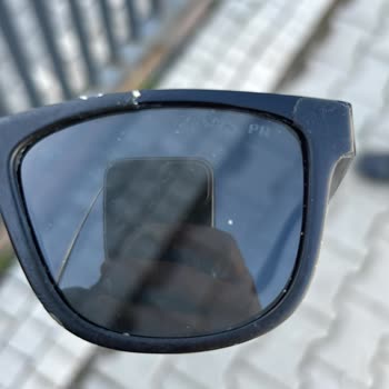 Prada Gözlüğüm Kısa Sürede Silinme Ve Deformasyon Yaşadı; Garanti Reddi Ve Çözüm Talebi