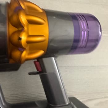 Dyson V15 Detect İç Parçadaki Plastik Parçalanması Garanti Kapsamında Reddedildi