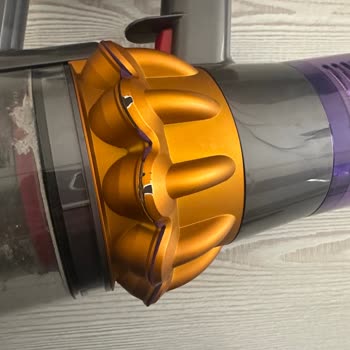 Dyson V15 Detect İç Parçadaki Plastik Parçalanması Garanti Kapsamında Reddedildi