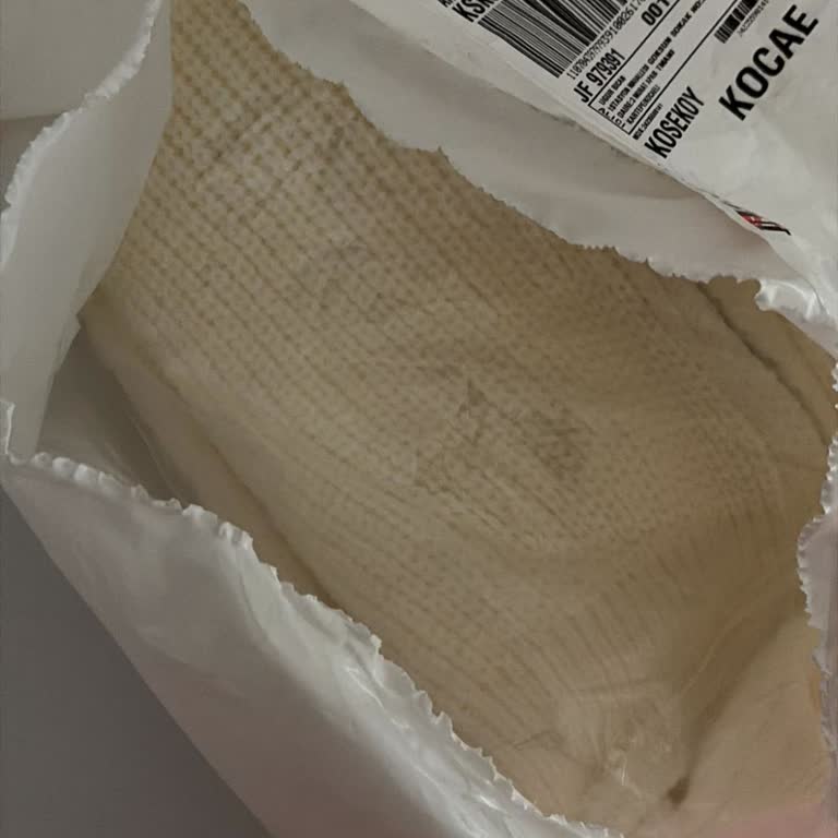 Yanlış Renk Ürün Gönderimi Ve İletişimsizlik Nedeniyle 899 TL İade Talebi