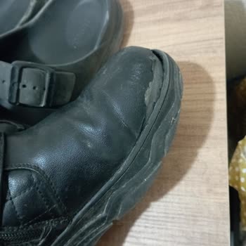 Kısa Sürede Deforme Olan Bot İçin Garanti İhlali Ve Değişim Talebi