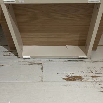 Defolu Komodin Ve Şifonyer İçin Aylarca Beklemenin Sınırı Aşıldı