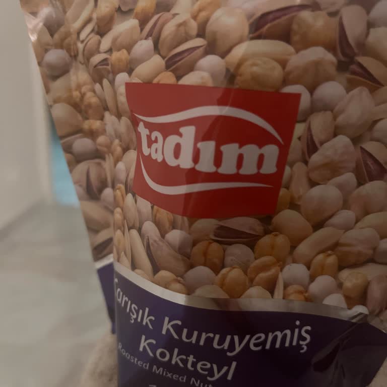 Tadım Karışık Kuruyemişte Görsel Yanıltması: 180 Gramda Sadece Beş Antep Fıstığı