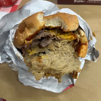 Bozulmuş Etli Hamburger, Sağlık Riski Ve İade Talebi