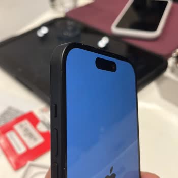 Alanyum AVM Vodafone Bayisinden Aldığım İphone 15'in Kırık Kasa Ve Garanti Sürecindeki Sorunlar