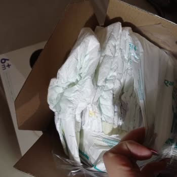 Açık Paketli Bebek Bezi Satın Alındı, Mağaza Geri Almayınca Sorun Yaşandı