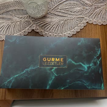 Gönderilen Bayat Gurme Çikolatalar, Özel Günümüzü Mahvetti