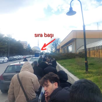 Yenimahalle Metro Durağındaki Uzun Kuyruklar Ve Çözümsüz Teleferik Sorunu