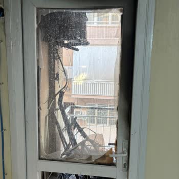 Vestel Klima Dış Ünitesi Yangın Çıktı, Firma Yenileme Talebimi Reddetti