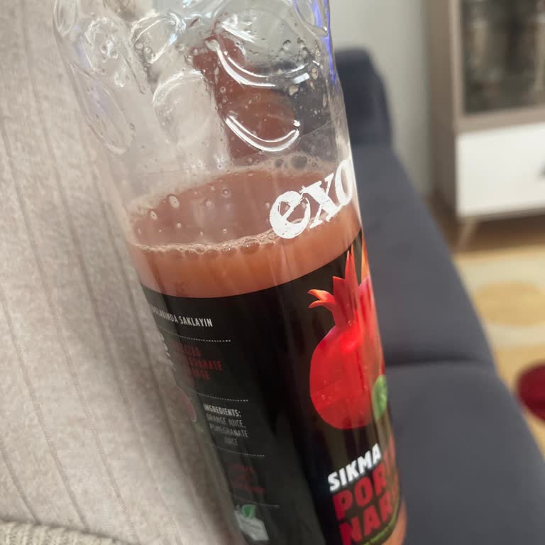 Yemeksepeti’nden Alınan Şüpheli Meyve Suyu Nedeniyle Şiddetli Mide Rahatsızlığı Ve İade Talebi