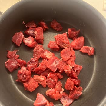 Kuşbaşı Et Siparişinde Aşırı Yağ Ve Mağaza Yetkilisinin Çözüm Odaklı Olmayan Tutumu