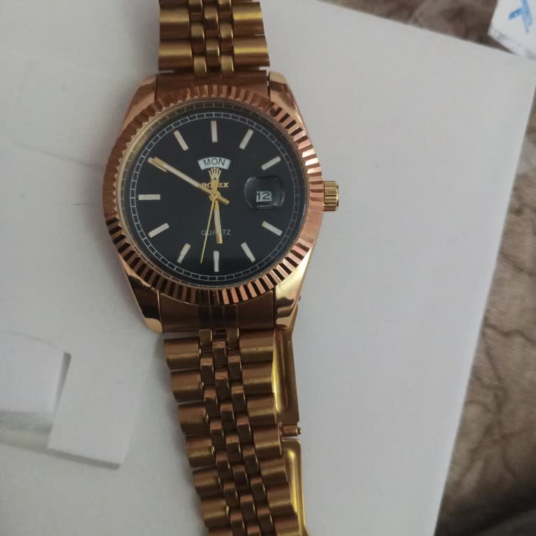 Robert Arkanyan Diamond Saat Yerine Teneke Parça Gönderildi